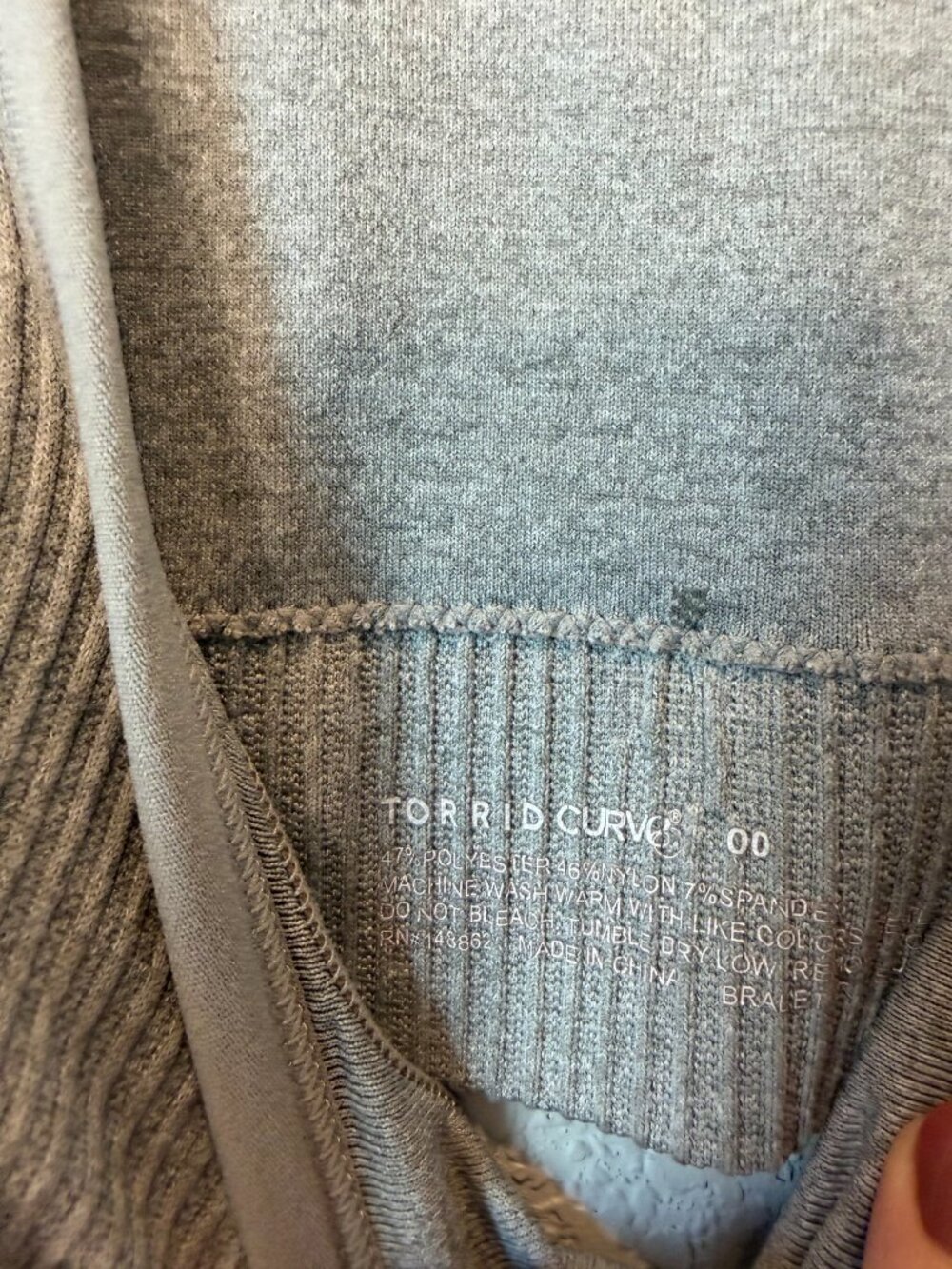 Torrid Curve Ribbed Sports Bra Size Large - Picture 3 of 5